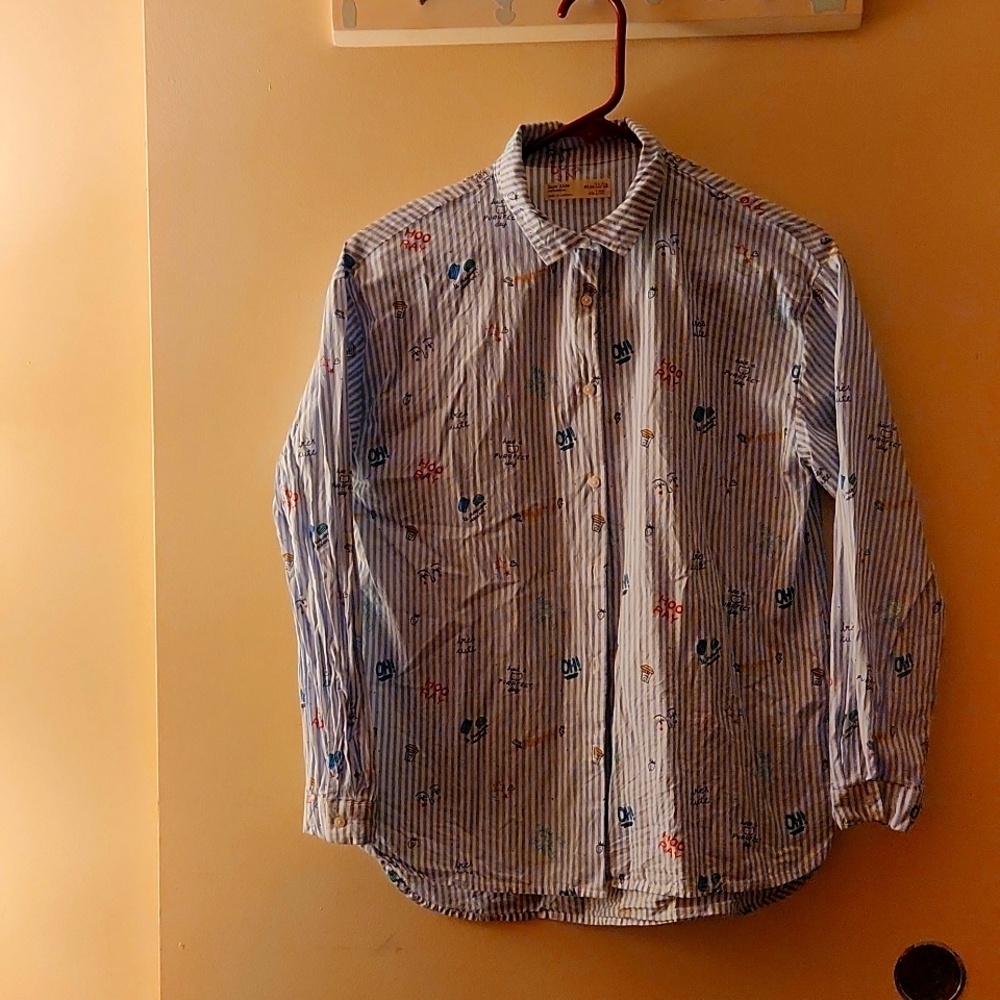 Classic Fit Striped Shirt